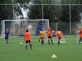 Eerste training S.K.N.W.K. JO11-1 van het seizoen 2022-2023 (68/72)